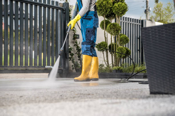 Why Choose Our Certified Pressure Washing Experts for Your Project Needs in Leominster, MA?